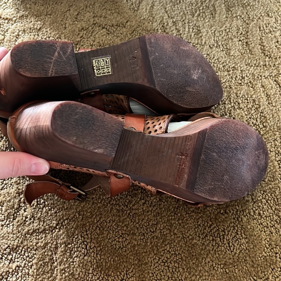 Free People Shoes - size 40 - Picture 5 of 5